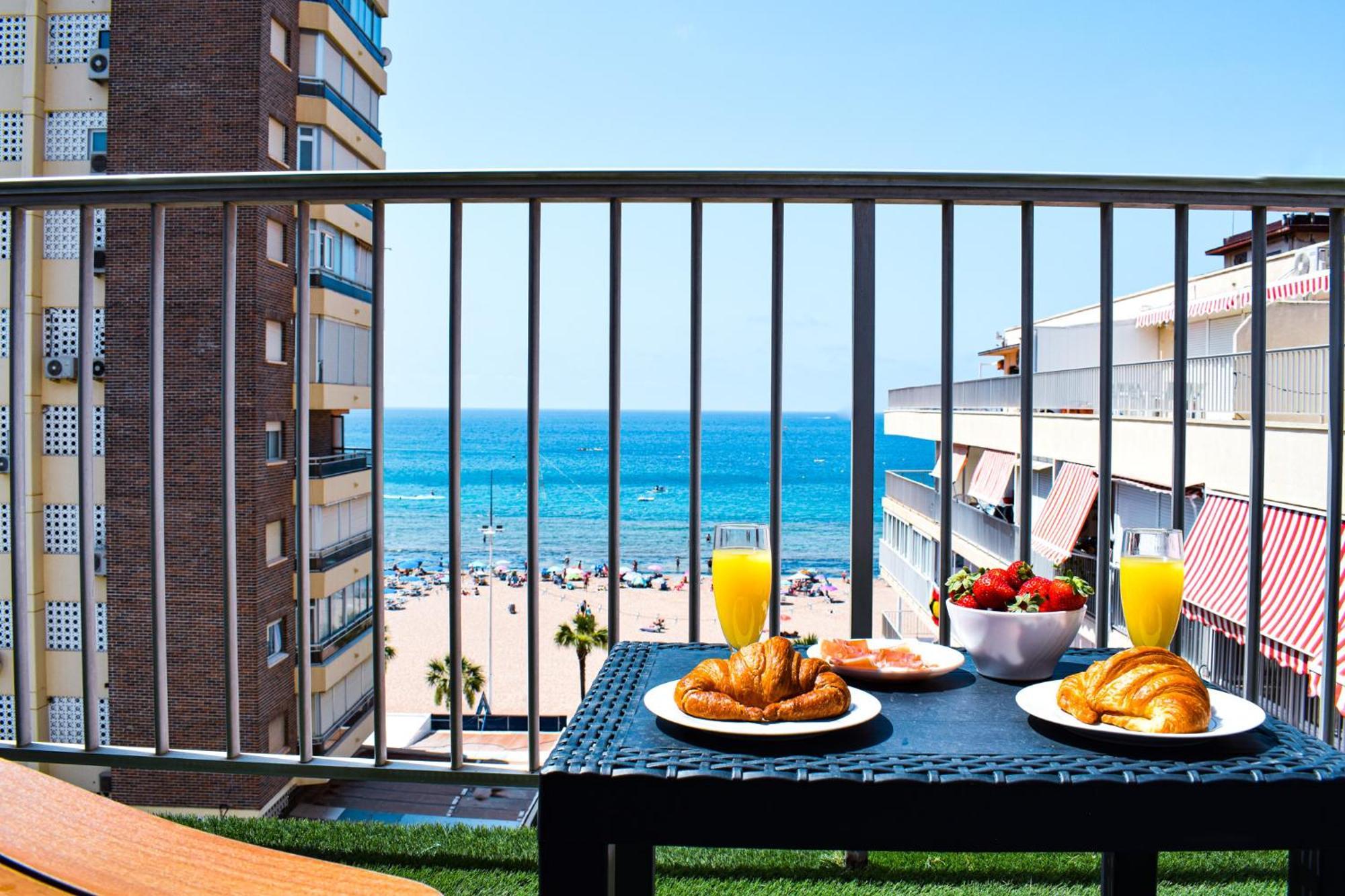 Pato Levante Beach เบนิดอร์ม ภายนอก รูปภาพ